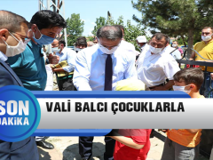 Vali Balcı Çocuklarla