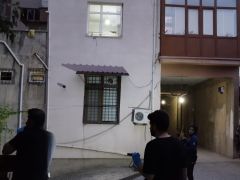 Elazığ’da Eve Giren Hırsız Fark Edilince Çaldığı Eşyaları Düşürdü